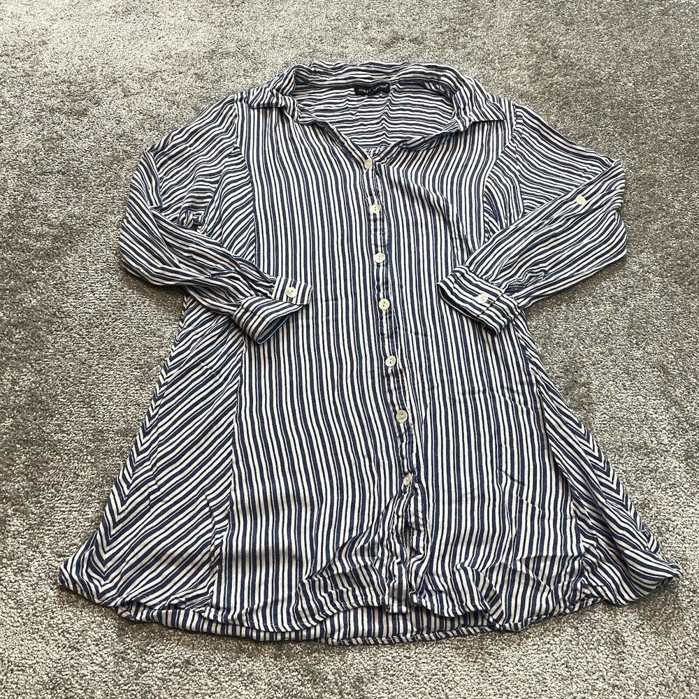 Club Z Collection Blouse Tunic Button Up Top Womens 1X White Blue Striped Collar